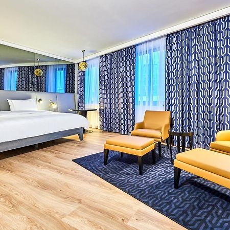 Radisson Blu Hotel, Kyiv City Centre Kültér fotó