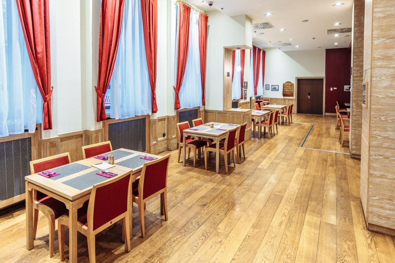 Radisson Blu Hotel, Kyiv City Centre Kültér fotó