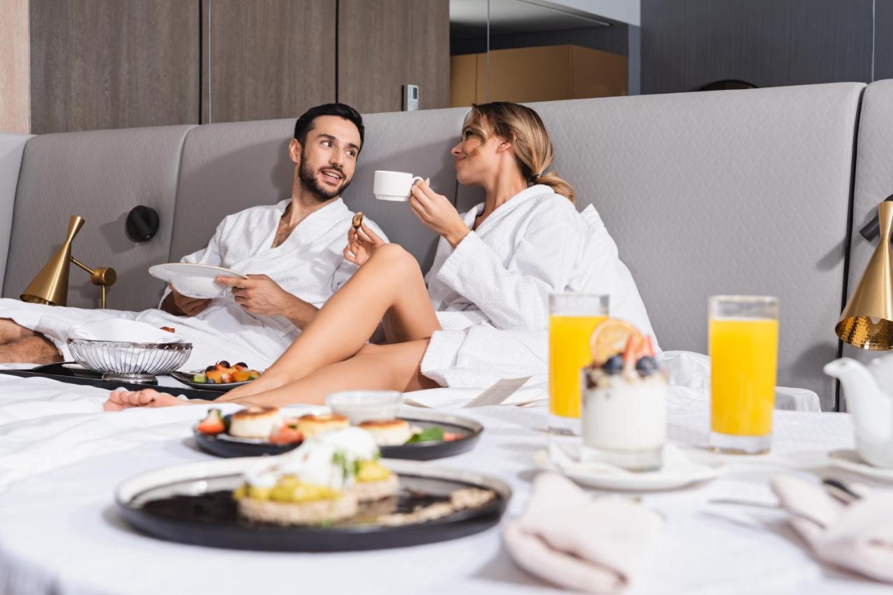Radisson Blu Hotel, Kyiv City Centre Kültér fotó