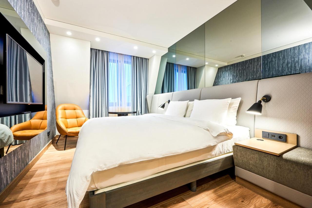 Radisson Blu Hotel, Kyiv City Centre Kültér fotó