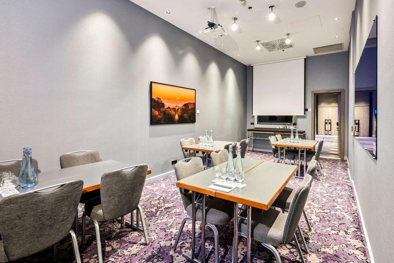 Radisson Blu Hotel, Kyiv City Centre Kültér fotó
