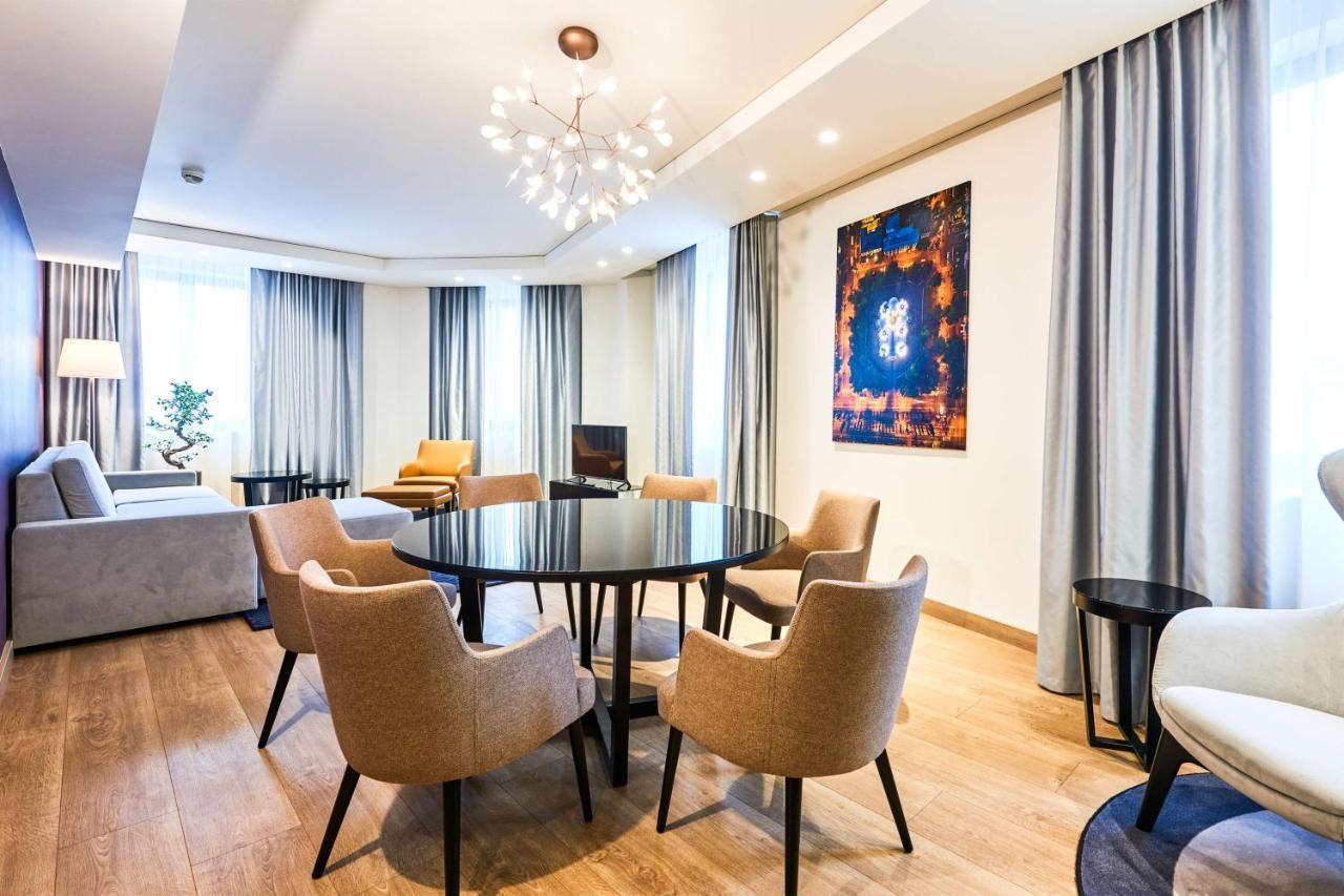 Radisson Blu Hotel, Kyiv City Centre Kültér fotó